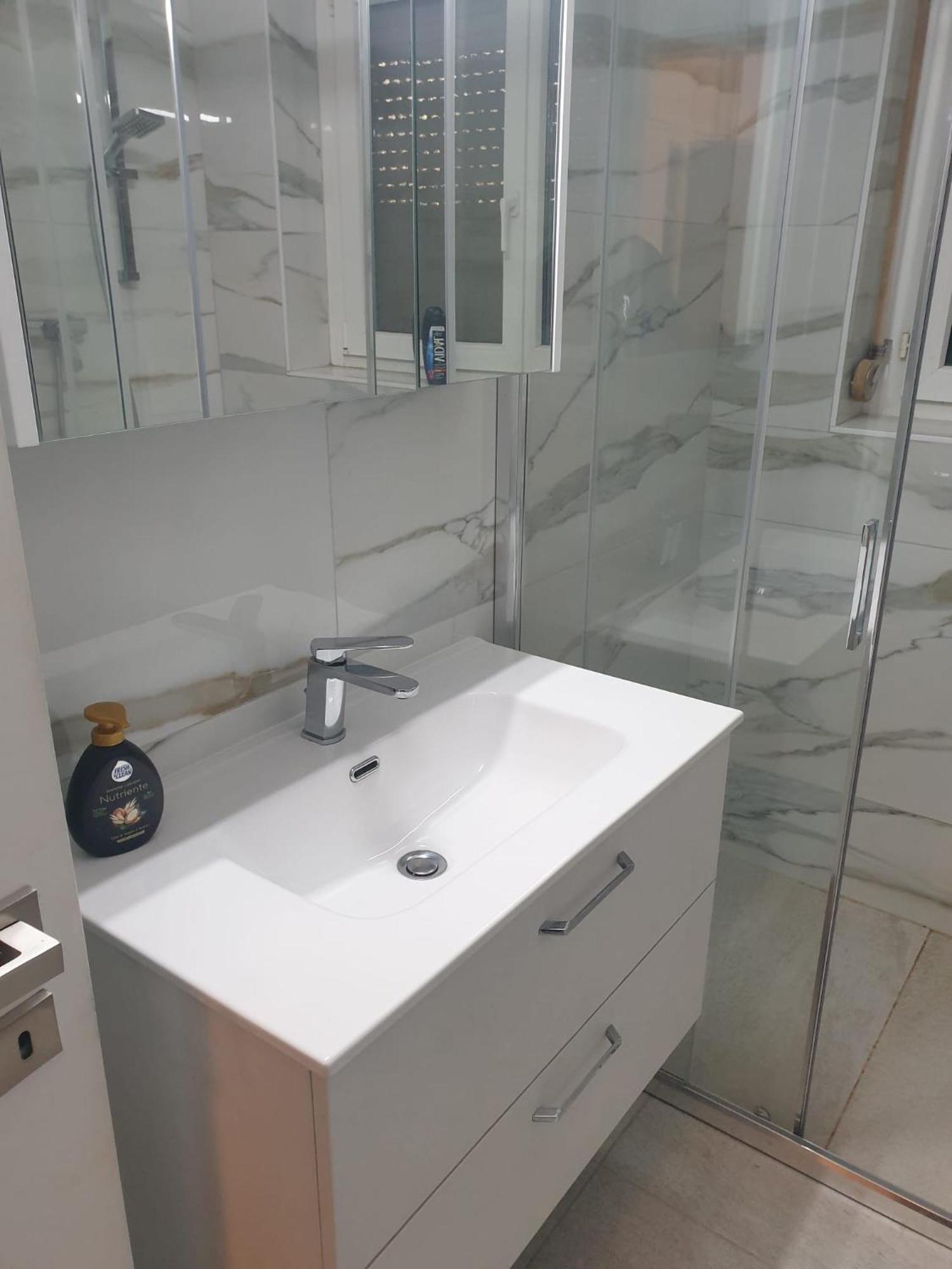 Lugano Lakeview Apartment With Self Check-In & Private Parking On Request Екстер'єр фото