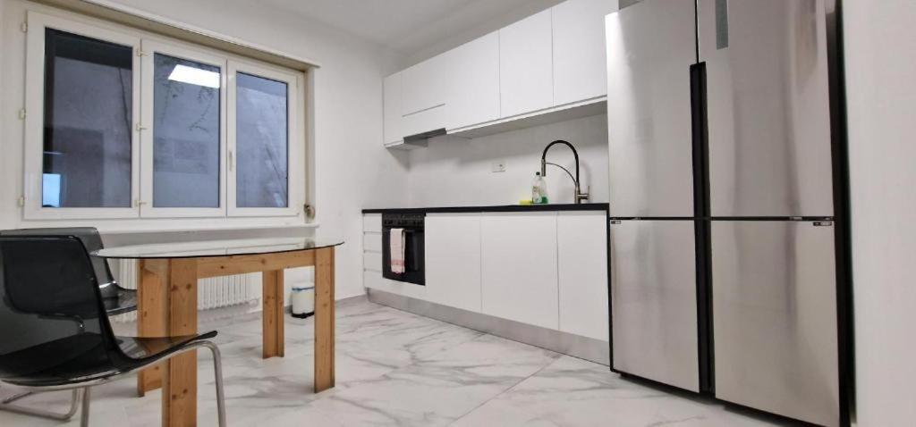 Lugano Lakeview Apartment With Self Check-In & Private Parking On Request Екстер'єр фото